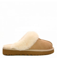 UGG Slippers Scufette Sand