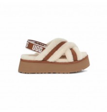 UGG Disco Cross Slide Chestnut