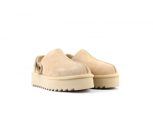 UGG Goldenstar Clog Platform Sand