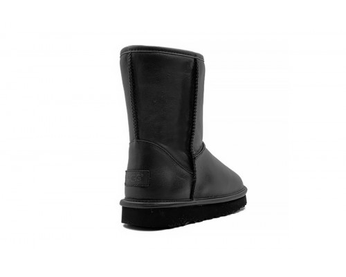 UGG Classic Short Luxury Black