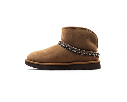 UGG Classic Mini Crescent Chestnut