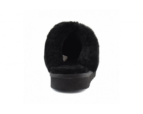 UGG Slippers Scufette Black