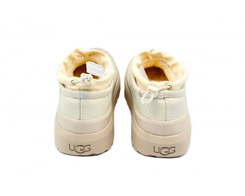 UGG Tasman Hybrid Leather Sand