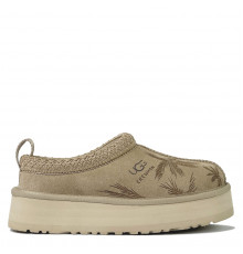 UGG Tazz Platform Erewhon Camel
