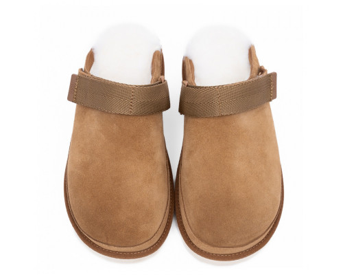 UGG Goldenstar Clog Sand