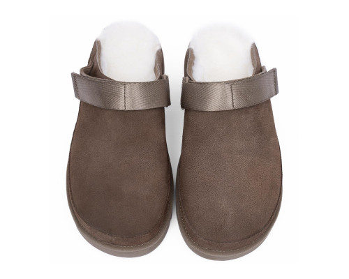 UGG Goldenstar Clog Chocolate